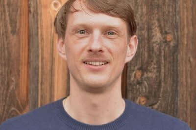 Dr. Valentin Knitsch